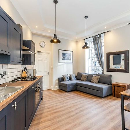 Traditional 3 Bedroom Quiet Duplex Flat By High St, Trams And Buses - Just 1-5 Miles To Centre เอดินบะระ ภายนอก รูปภาพ